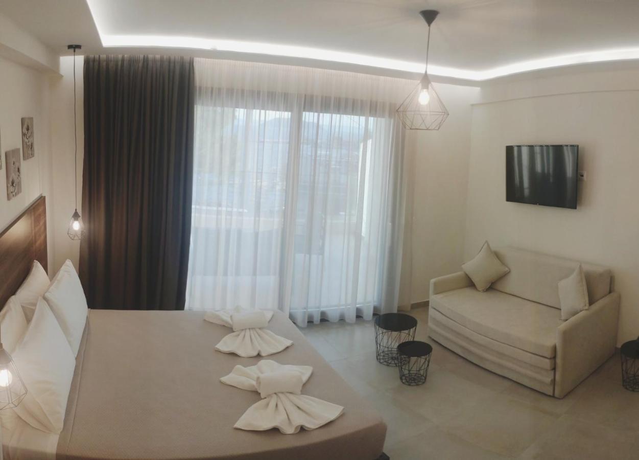 My Place Luxury Apartments Néos Marmarás Exterior foto
